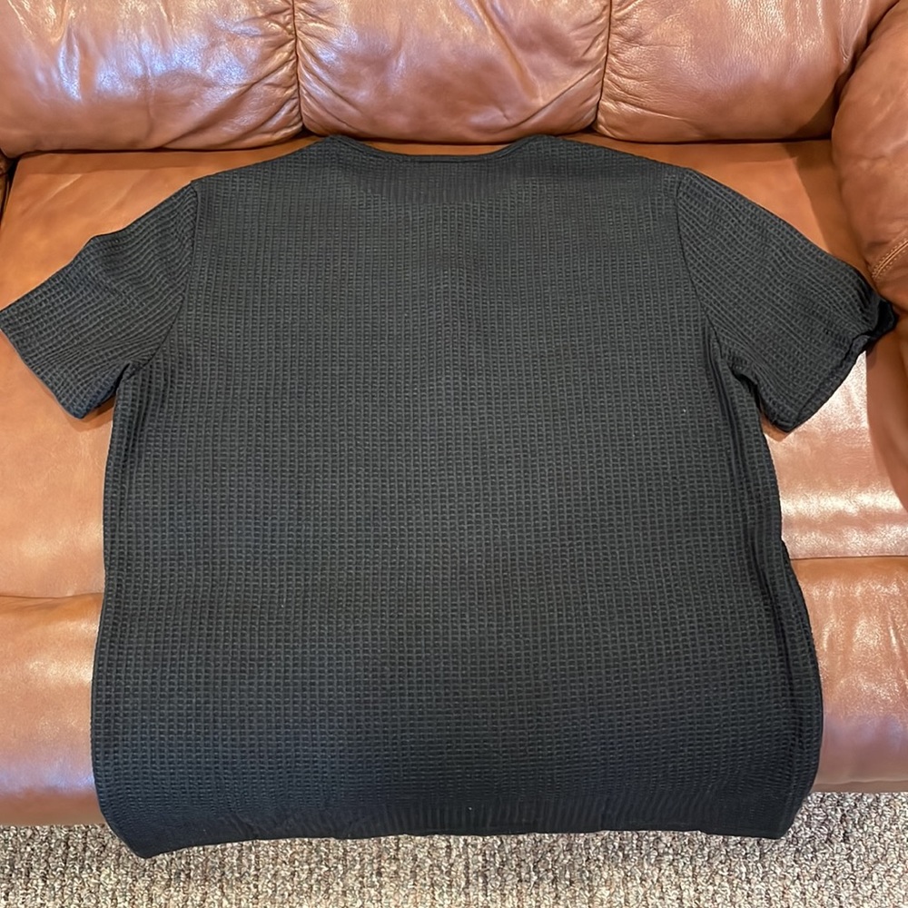 NEW ChArmkp R Shirt || Size XL - Picture 6 of 8